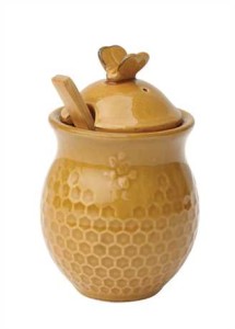 honey pot with wooden handle